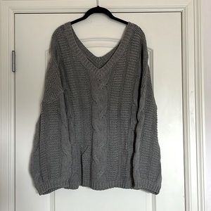 Zecilbo Loose Long Sleeve Cable Knit Sweater